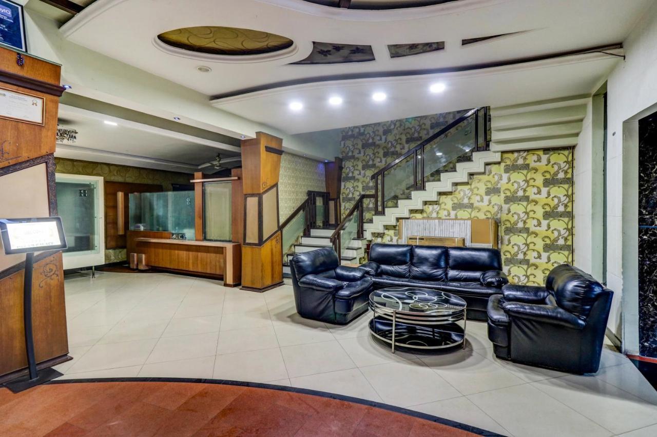 Durg Oyo 61861 Hotel Dream Palace מראה חיצוני תמונה